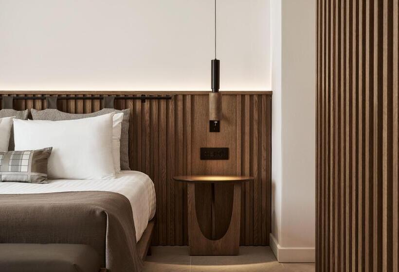 オーシャンビュースイート, The Olivar Suites