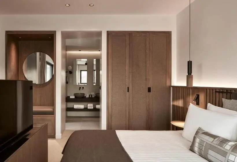 庭の見えるジュニアスイート, The Olivar Suites