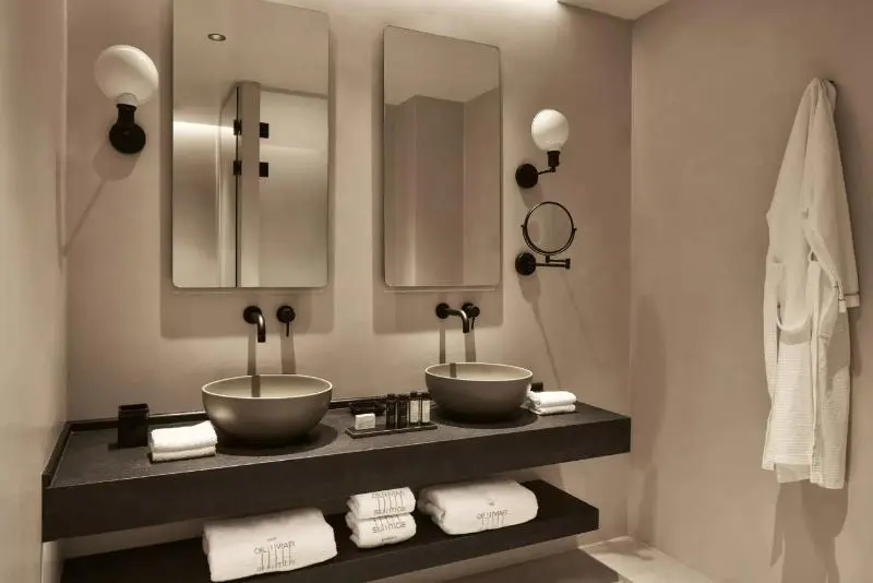 プール付きジュニアスイート, The Olivar Suites