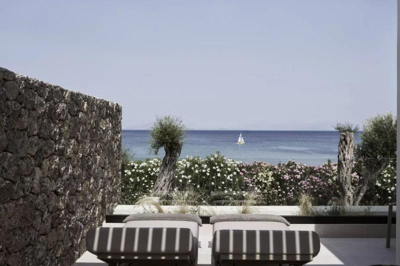 オーシャンビュースイート, The Olivar Suites