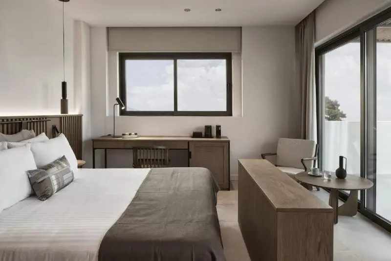 庭の見えるジュニアスイート, The Olivar Suites