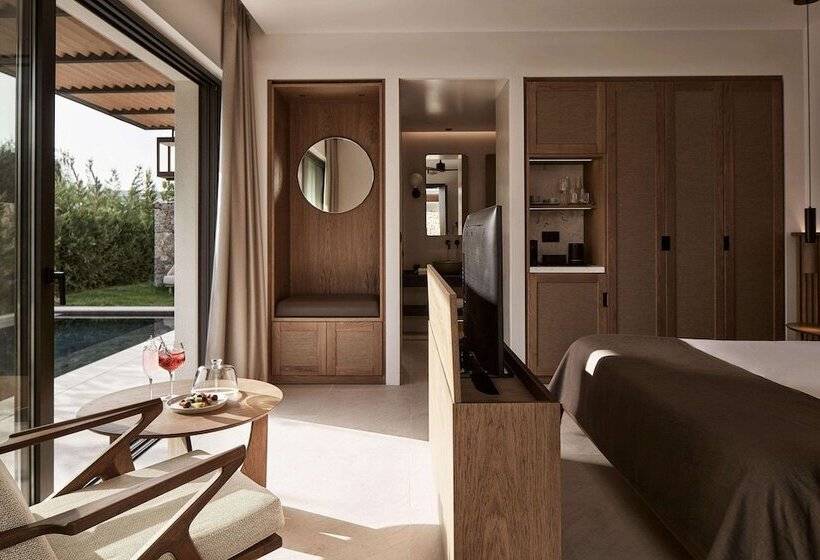 Suite with Pool, The Olivar Suites