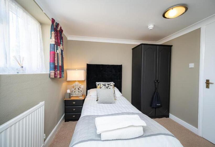 חדר סטנדרט יחיד, The Bramley House