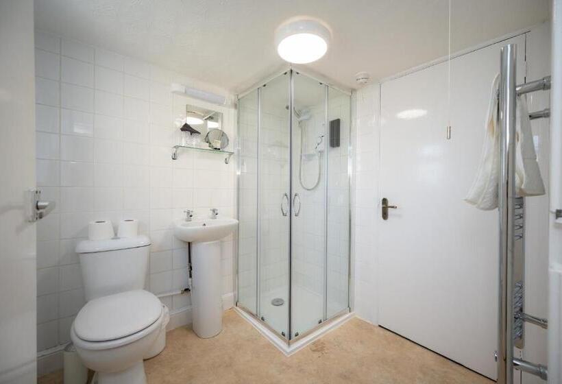 חדר סטנדרט, The Bramley House