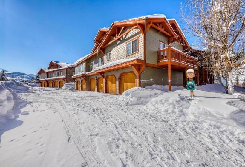 2ベッドルームハウス, Revett Retreat