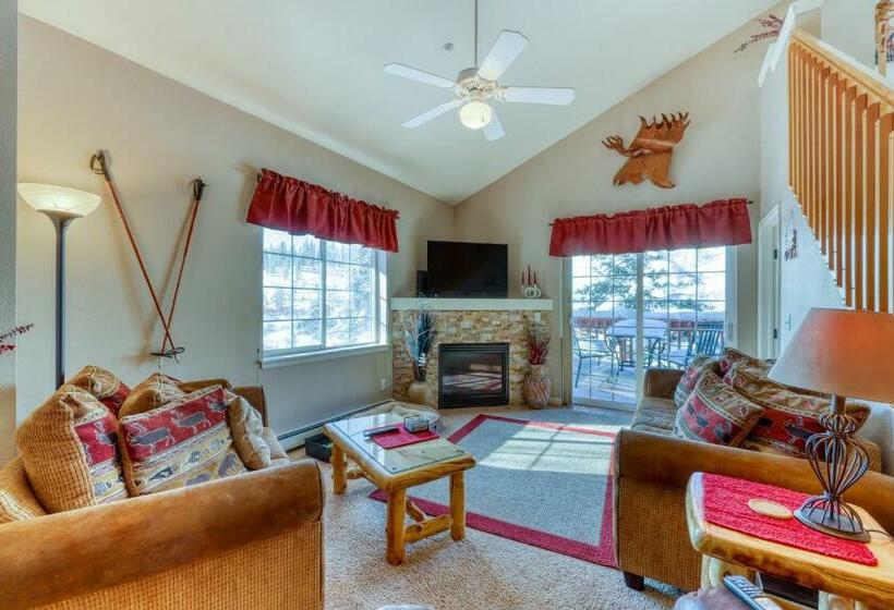 בית, 2 חדרי שינה, Revett Retreat