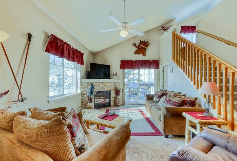 2ベッドルームハウス, Revett Retreat