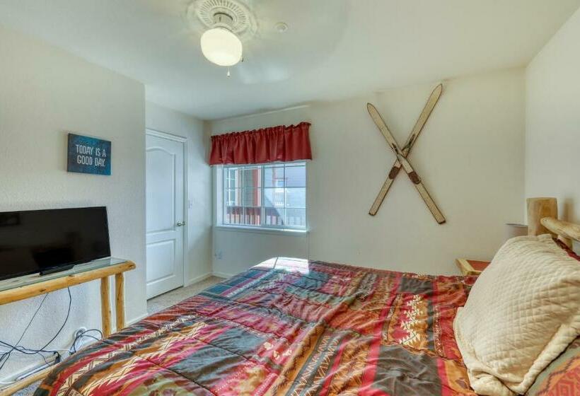 2ベッドルームハウス, Revett Retreat