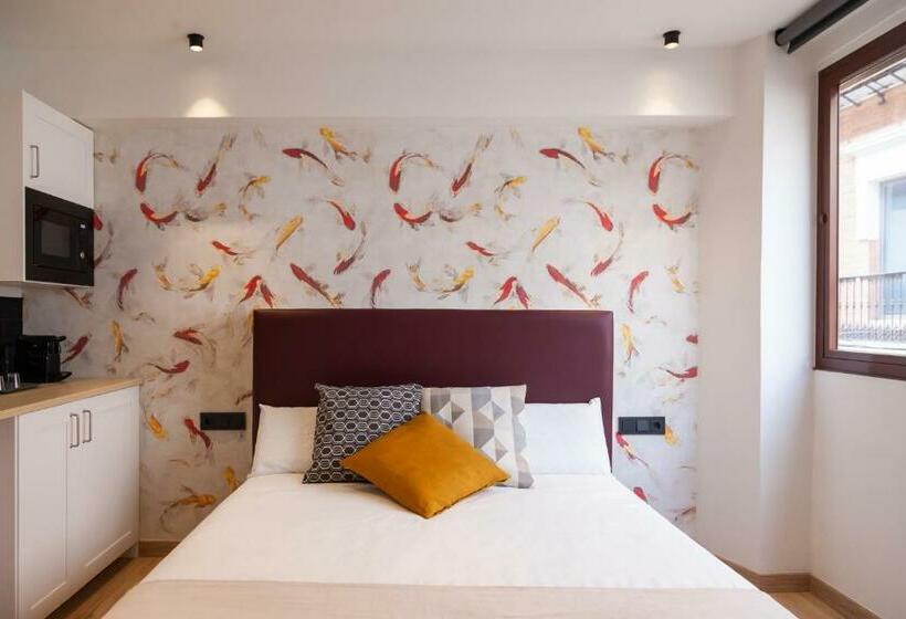 اتاق استاندارد, Welldone Sierpes Boutique