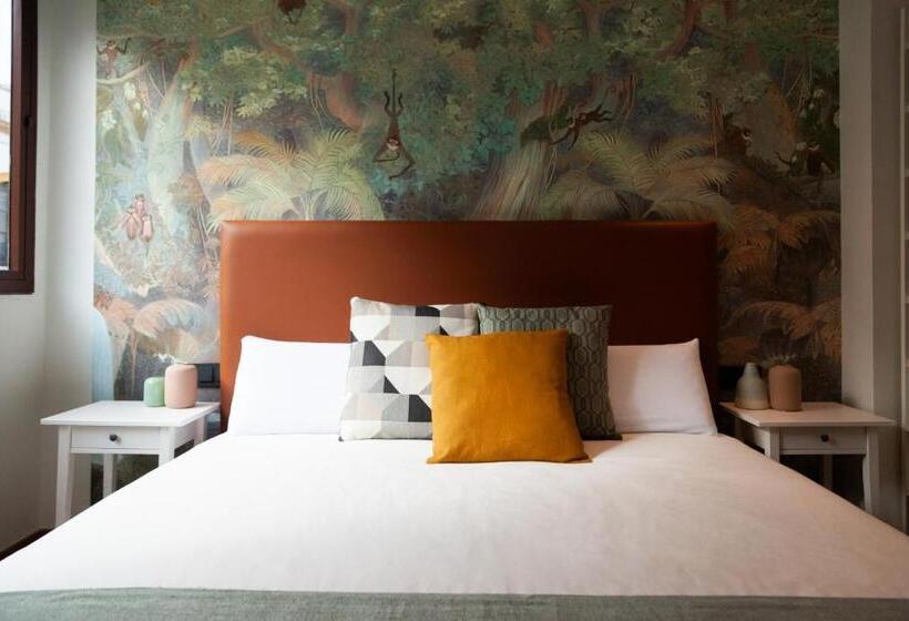 اتاق سوپریور با تخت بزرگ, Welldone Sierpes Boutique