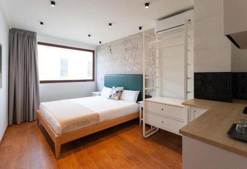 اتاق سوپریور با تخت بزرگ, Welldone Sierpes Boutique