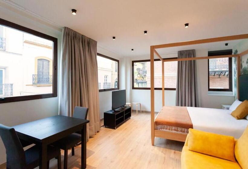 اتاق سوپریور, Welldone Sierpes Boutique