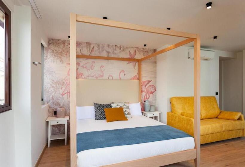 اتاق سوپریور, Welldone Sierpes Boutique