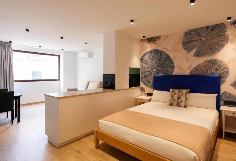 سوییت, Welldone Sierpes Boutique