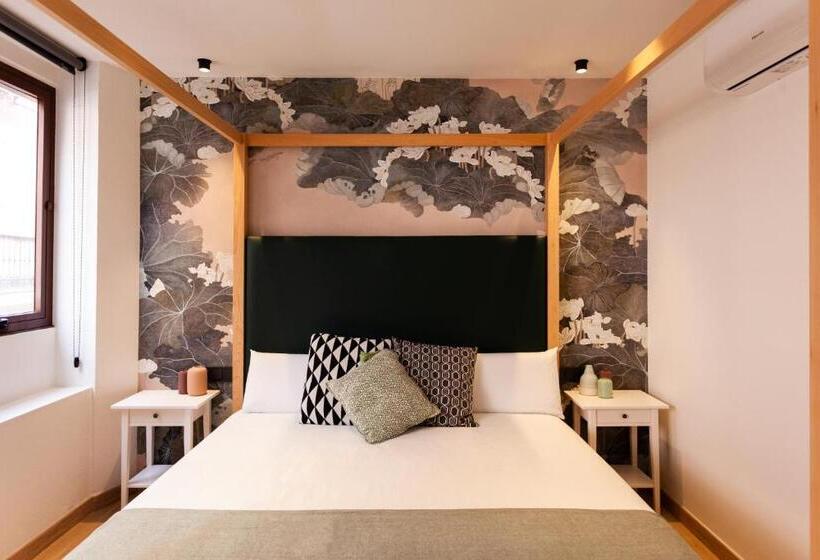 سوئیت با تخت بزرگ, Welldone Sierpes Boutique