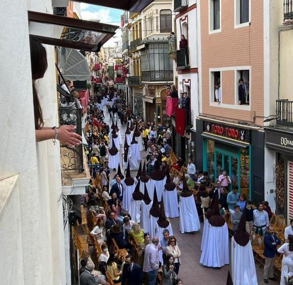 اتاق سوپریور, Welldone Sierpes Boutique