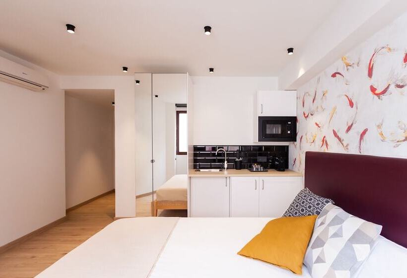 اتاق استاندارد, Welldone Sierpes Boutique