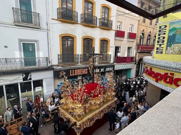 اتاق سوپریور, Welldone Sierpes Boutique