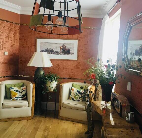 Standard room with outdoor bath, Upton Country Park Guest House