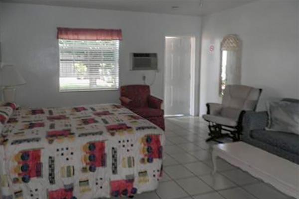 إستوديو قياسى, Richard S Motel Extended Stay