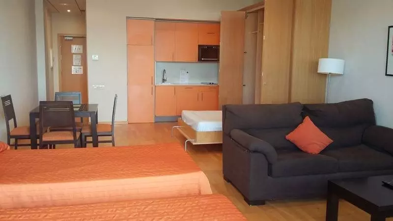 استودیوی استاندارد, Aparthotel Wellness