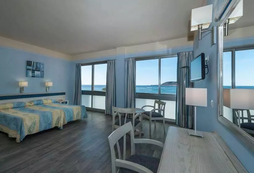 استودیوی استاندارد با چشم‌انداز دریا, Apartamentos Colón Playa