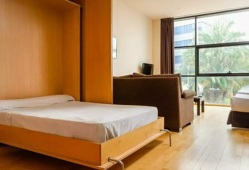 استودیو خانوادگی, Aparthotel Wellness