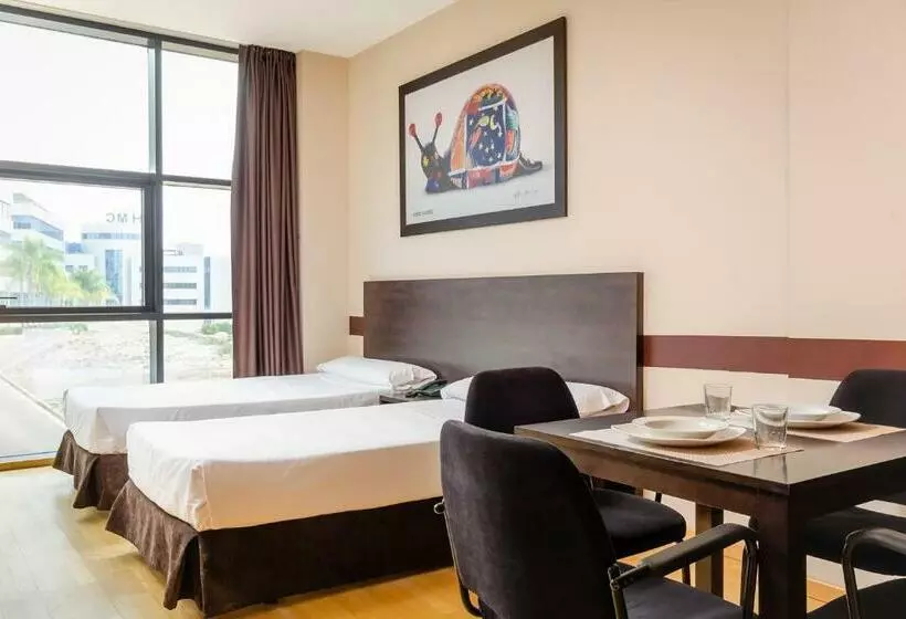 استودیو خانوادگی, Aparthotel Wellness