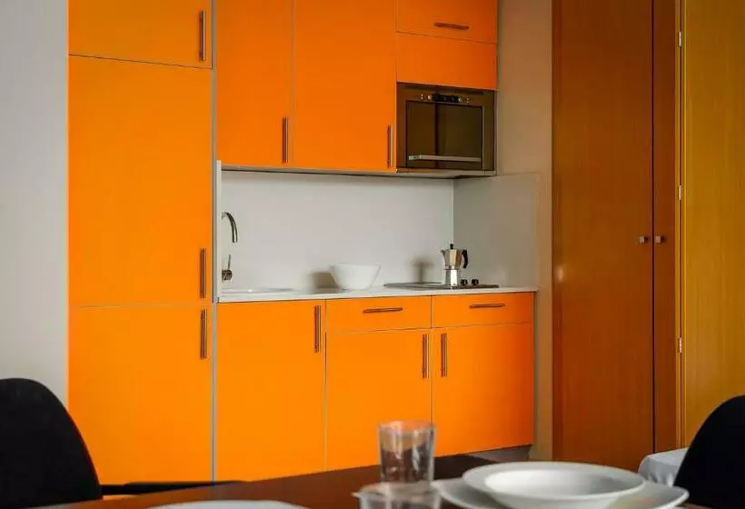 استودیو خانوادگی, Aparthotel Wellness