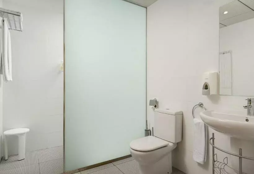 استودیوی استاندارد, Aparthotel Wellness