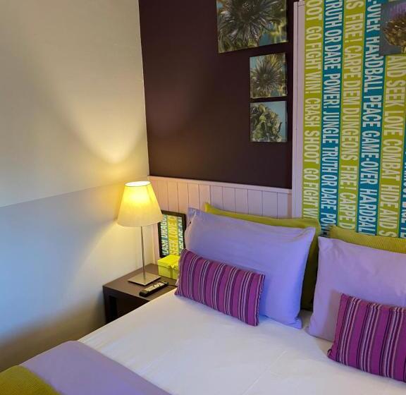 غرفة قياسية مزوَّدة بشُرفة, B&b Binot