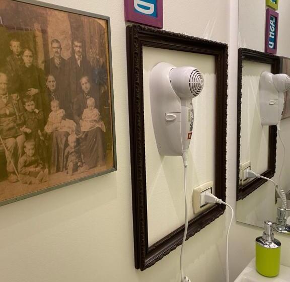 غرفة إقتصادية, B&b Binot