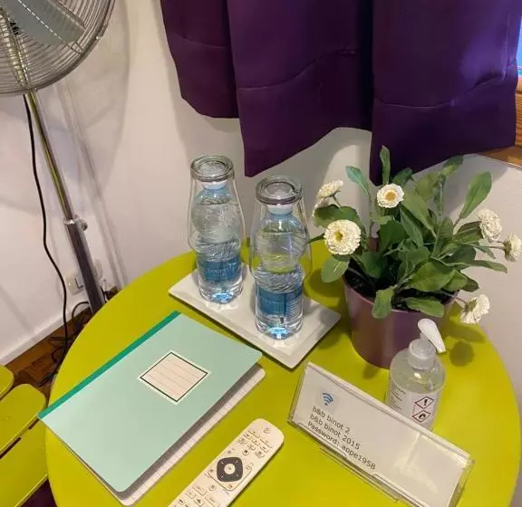Economy-huone, B&b Binot
