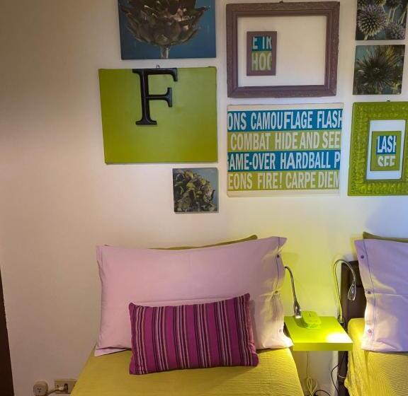 غرفة إقتصادية, B&b Binot