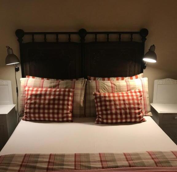 غرفة قياسية مطلّة علي الحديقة, B&b Binot