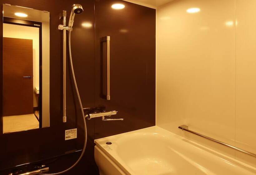 جناح, Ana Crowne Plaza Niigata, An Ihg