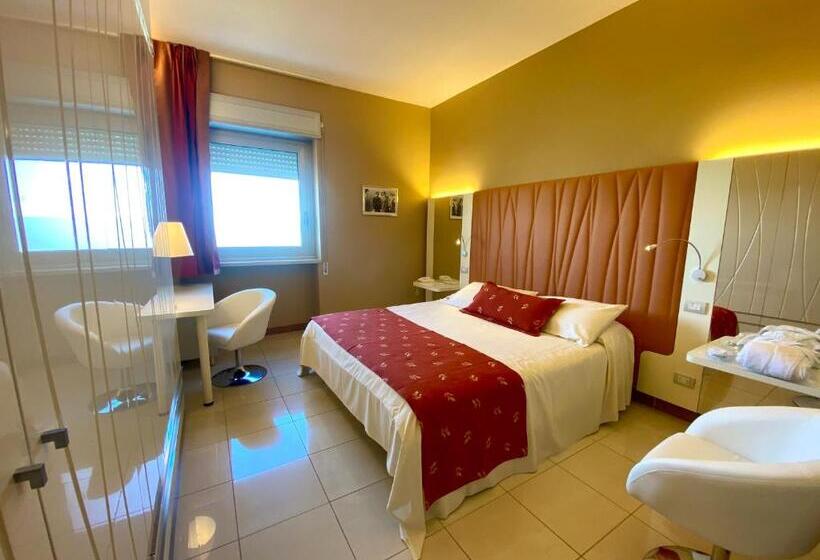 חדר דלוקס נוף לים, Barion Hotel & Congressi