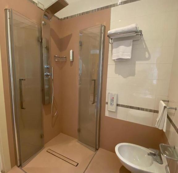 חדר דלוקס נוף לים, Barion Hotel & Congressi