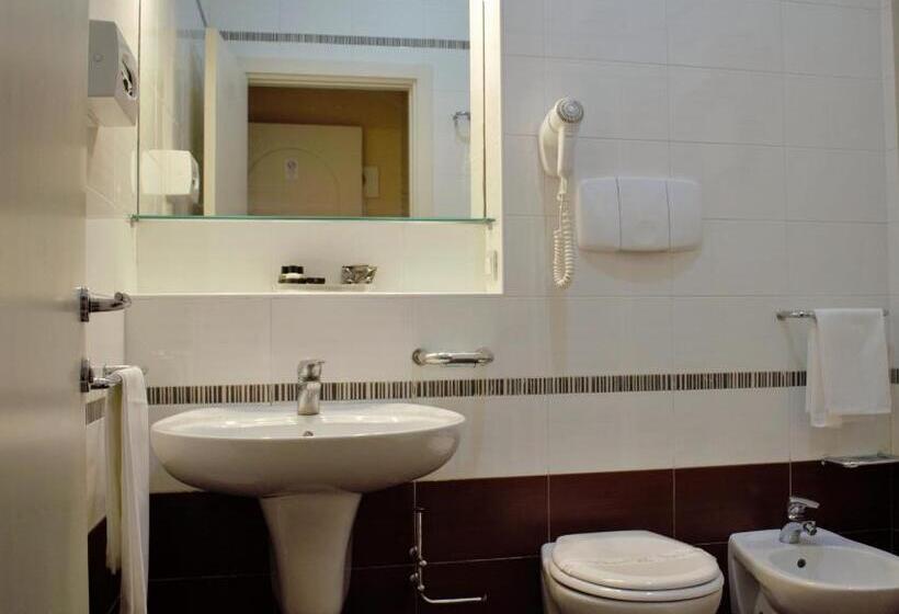 Quarto Clássico, Barion Hotel & Congressi