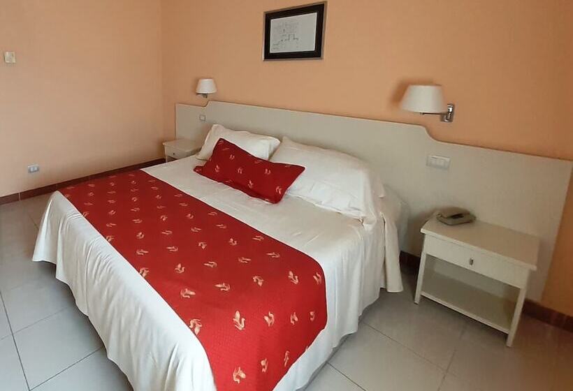 Quarto Clássico, Barion Hotel & Congressi