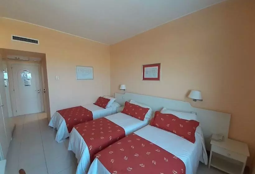 اتاق استاندارد سه نفره, Barion Hotel & Congressi