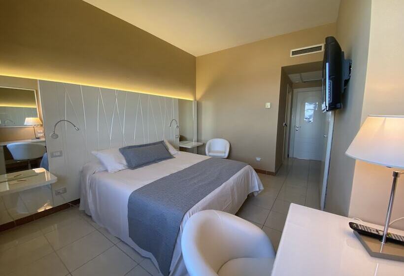 Quarto Superior Vista Mar, Barion Hotel & Congressi