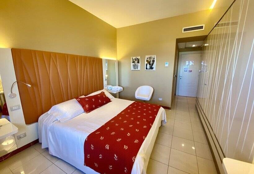 Quarto Deluxe Vista Mar, Barion Hotel & Congressi