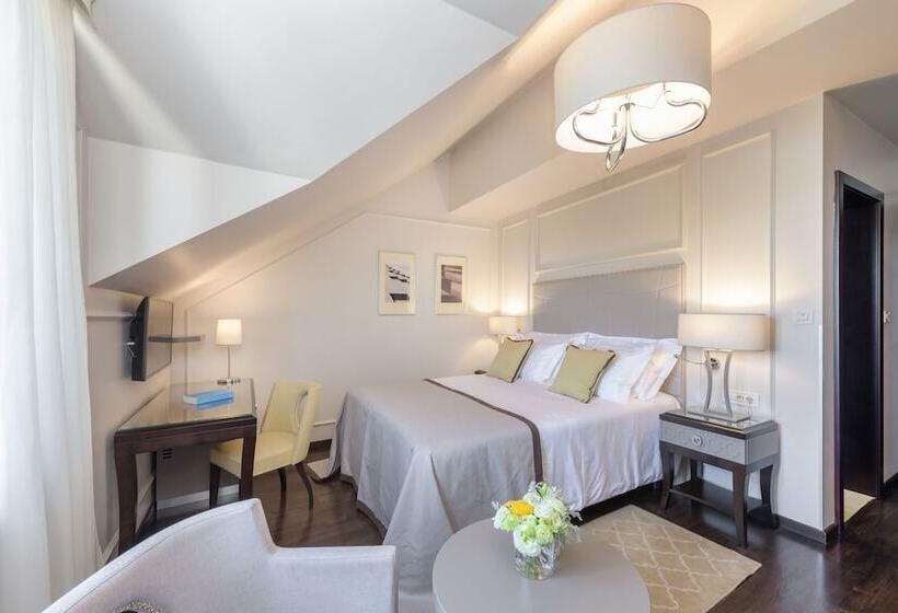 اتاق استاندارد, Bastion Heritage Hotel   Relais & Châteaux