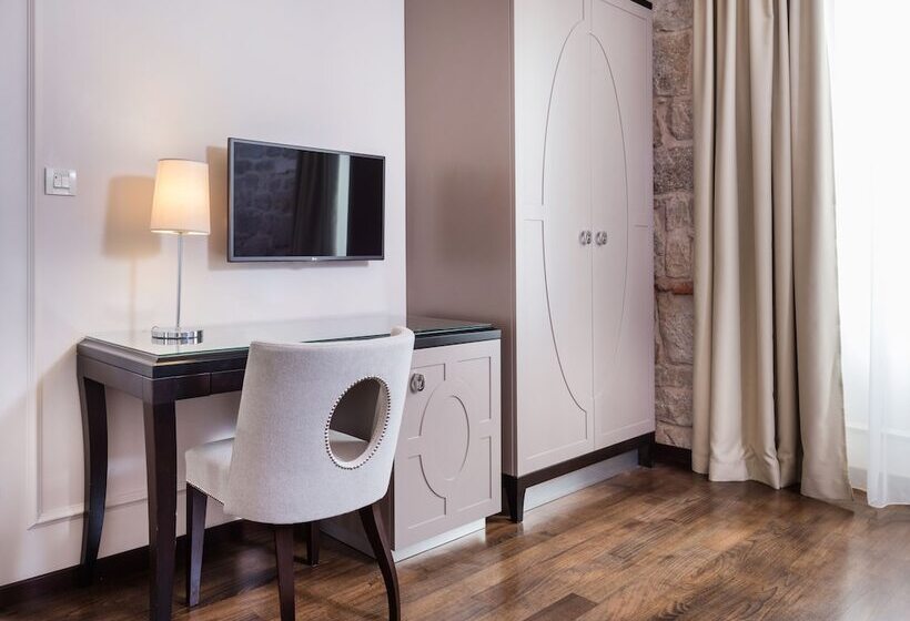 高级大房间, Bastion Heritage Hotel Relais & Châteaux