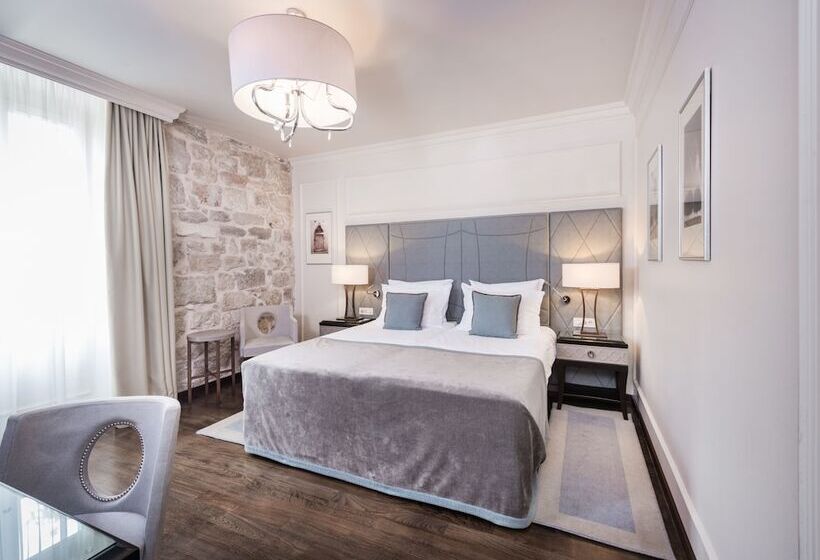 اتاق سوپریور, Bastion Heritage Hotel   Relais & Châteaux