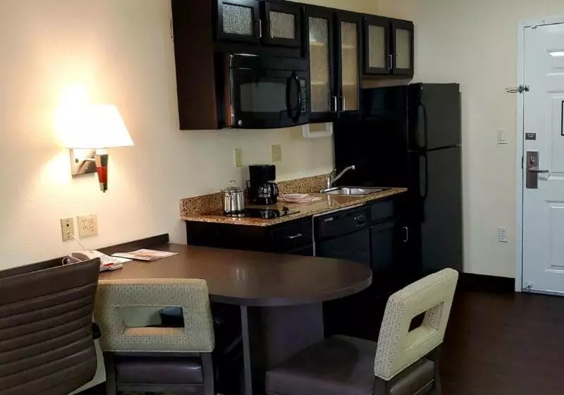 スタンダードスタジオ, Candlewood Suites Houston Medical Center, An Ihg