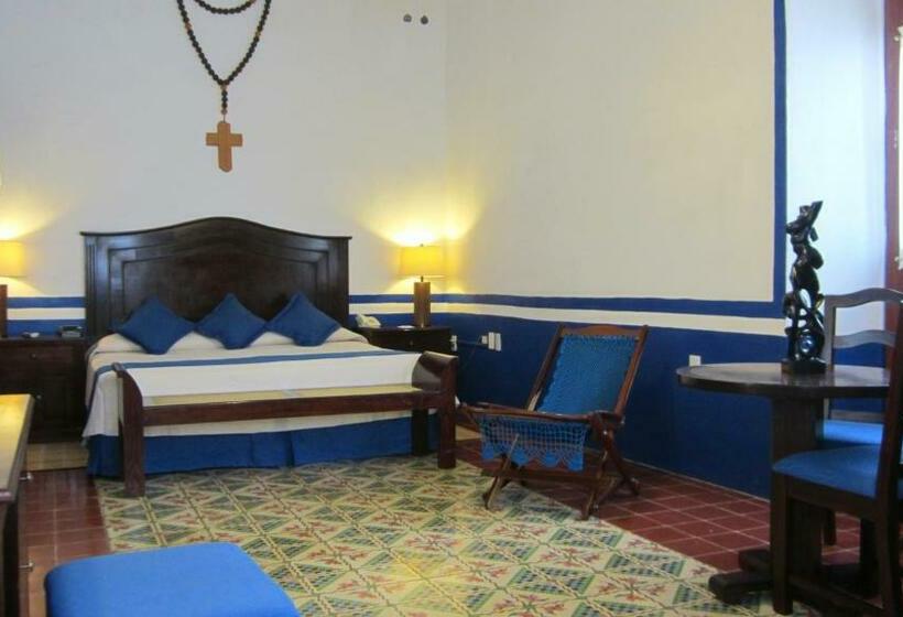 سوییت جونیور, Castelmar