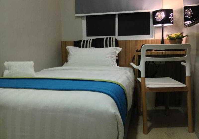 اتاق استاندارد, Gaston