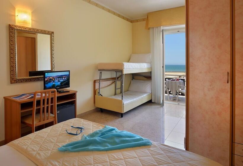 اتاق استاندارد چهار تخته, Gaston